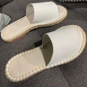 Abercrombie Espadrille Slides Size 6/7